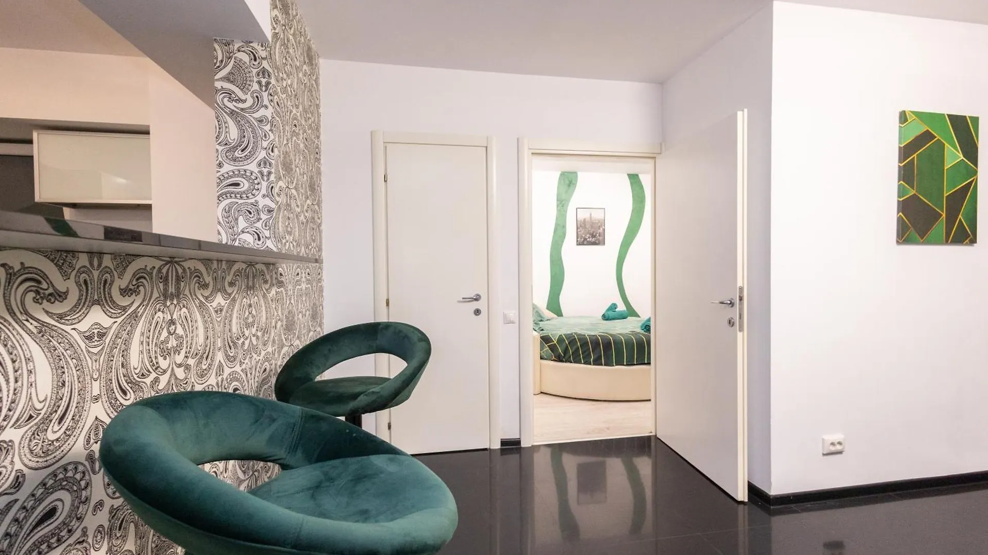 Walter Residence With Free Parking And Self Check-In Bucharest